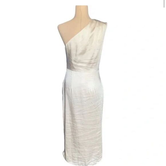 Elliatt Bobbie Satin One-Shoulder Cocktail Dress | XS - Picture 5 of 7